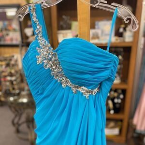 Ladies 2 Baby Blue One Shoulder Formal Gown